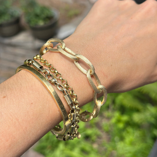 Estate 14KT Yellow Gold Matte Textured Oval Large Link Chain Bracelet