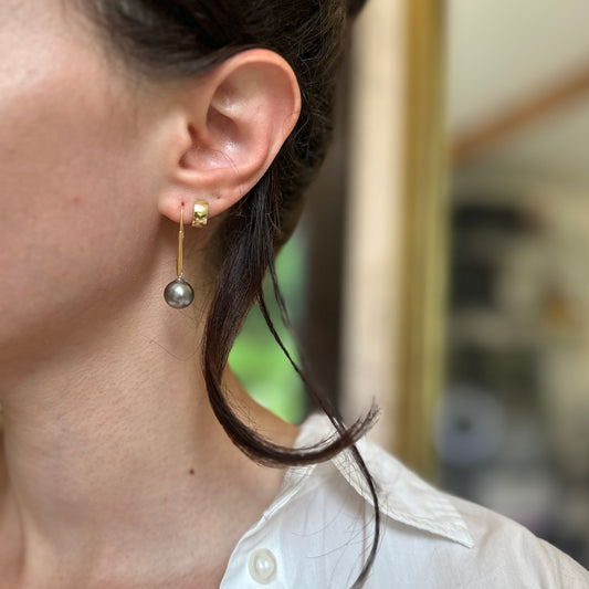 18KT Yellow Gold Black South Sea Pearl Wire Dangle Earrings