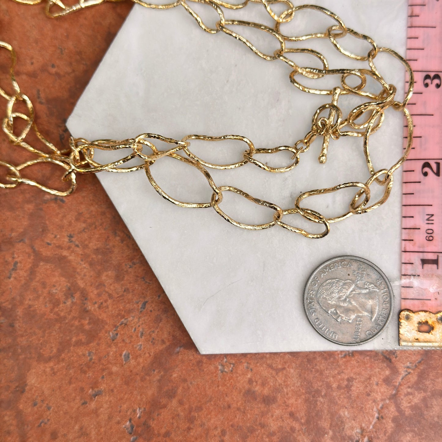 Estate 14KT Yellow Gold Oval Twisted Links Toggle Necklace 34"