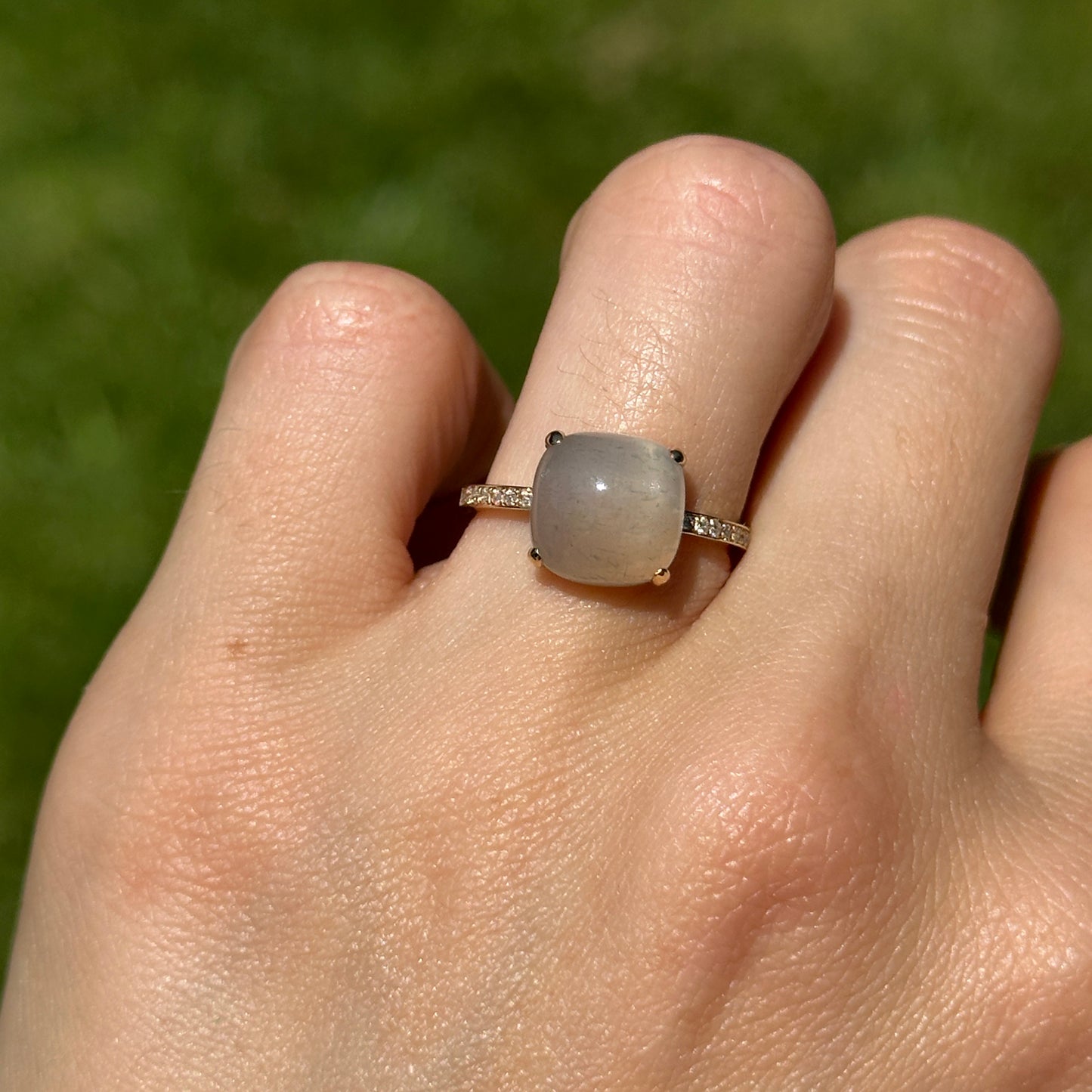 Estate 14KT Yellow Gold Moonstone + Diamond Accent Ring