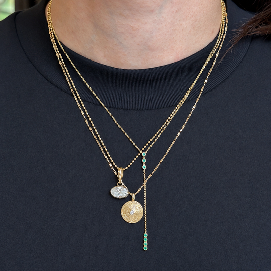 Estate 14KT Yellow Gold Bezel Emerald Lariat Necklace