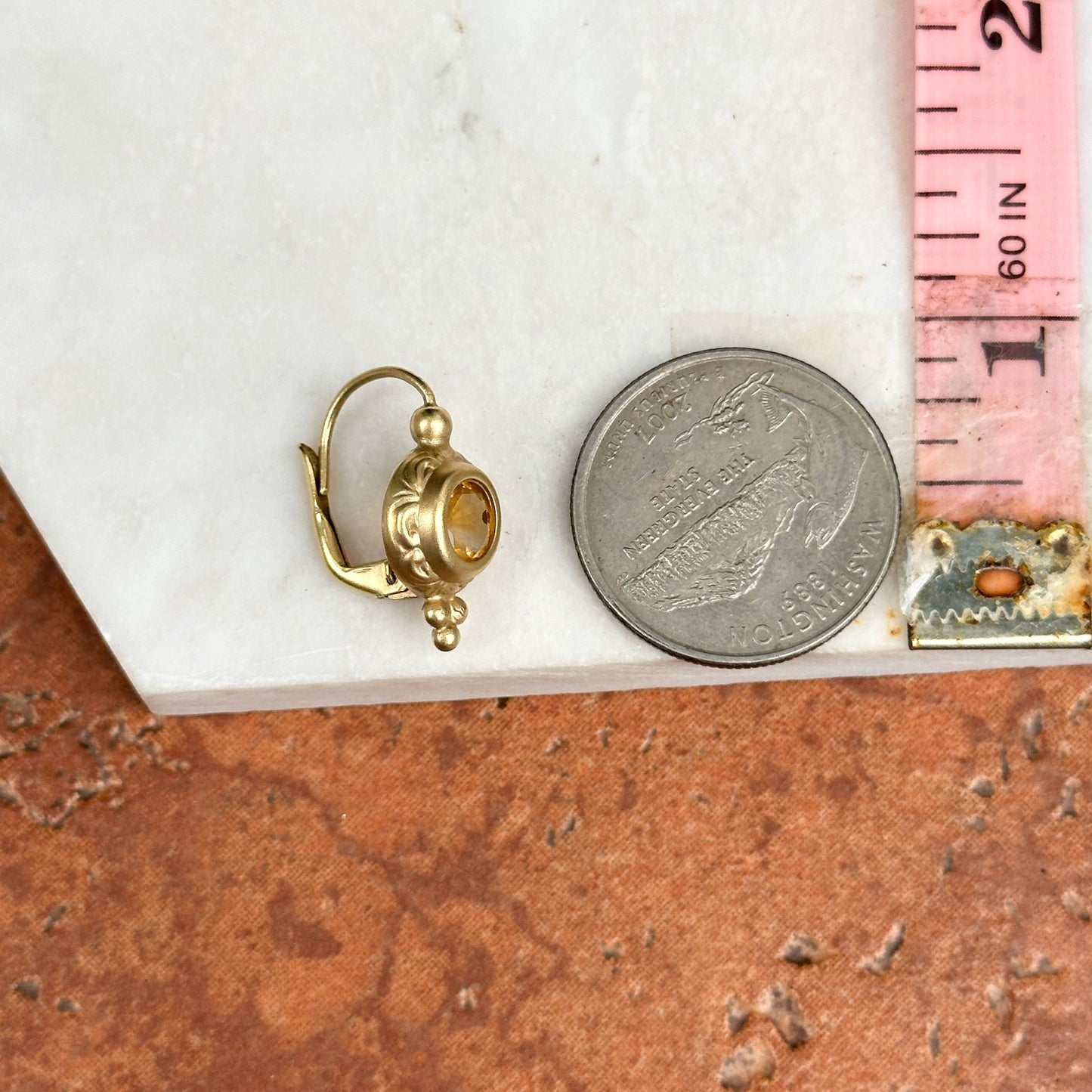 14KT Yellow Gold Round Citrine Lever Back Earrings