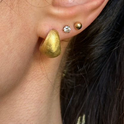 14KT Yellow Gold Matte Tapered Huggie Hoop Earrings