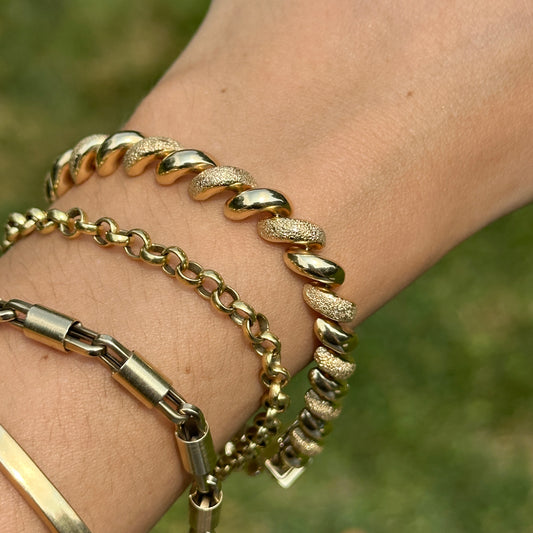 Estate 14KT Yellow Gold Textured San Marco Bracelet