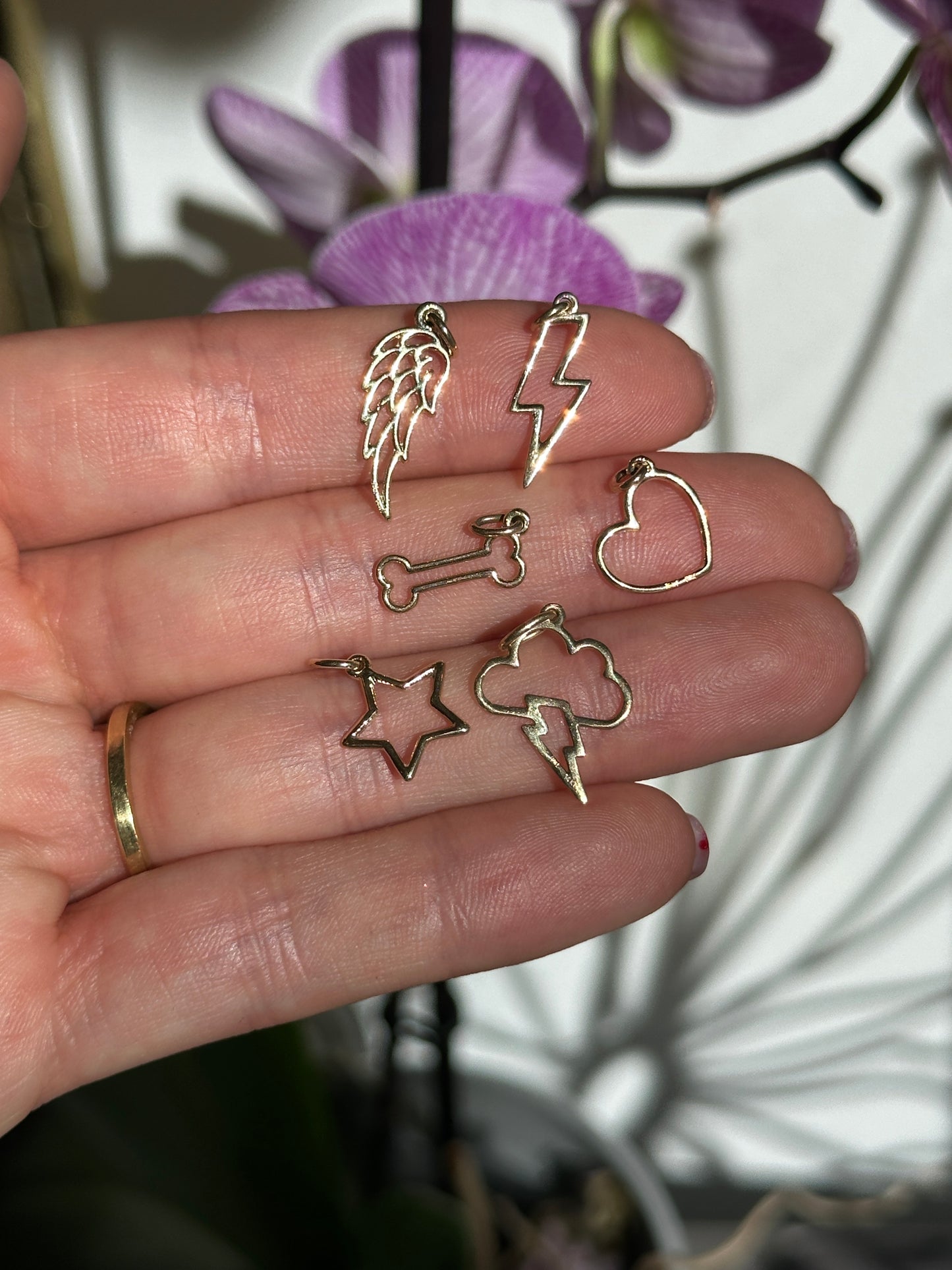 14KT Yellow Gold Guardian Angel Wing Cut-Out Pendant Charm