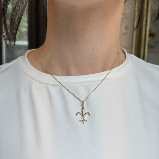 10KT Yellow Gold Fleur de Lis Pendant - LSJ