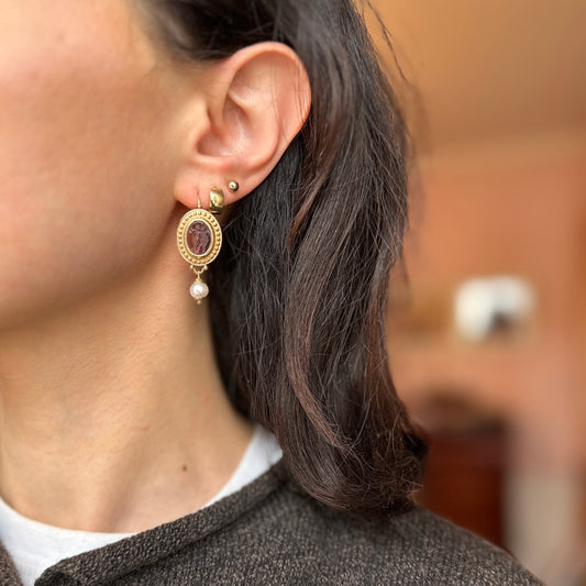 Estate 14KT Yellow Gold Intaglio Venetian Glass Oval Lever Back Earrings + Pearl