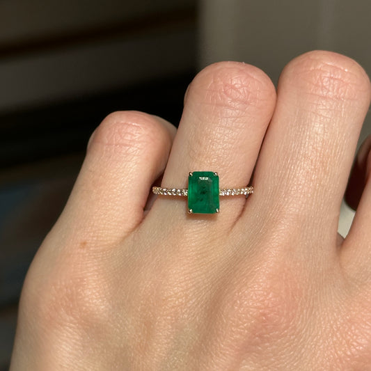Estate 14KT Yellow Gold Emerald-Cut Emerald + Diamond Band Ring
