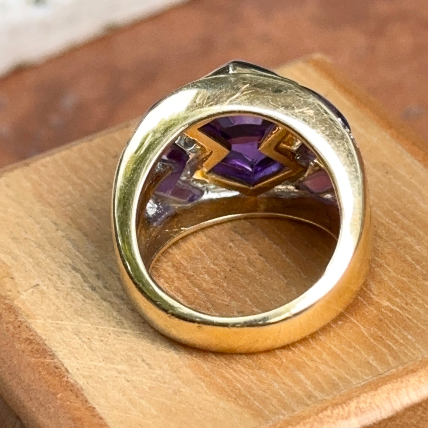 Estate 18KT Yellow Gold Cabochon Amethyst + Diamond Band Ring