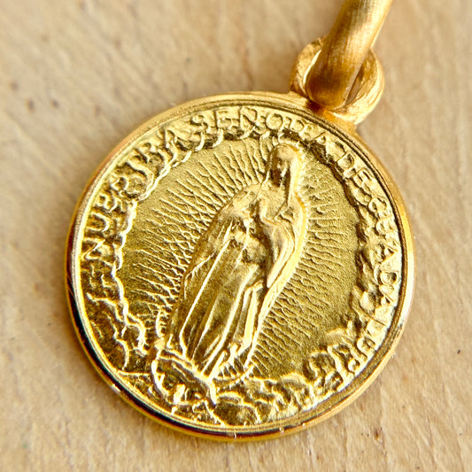 18KT Yellow Gold Matte Our Lady of Guadalupe Medal Pedant Charm 10mm