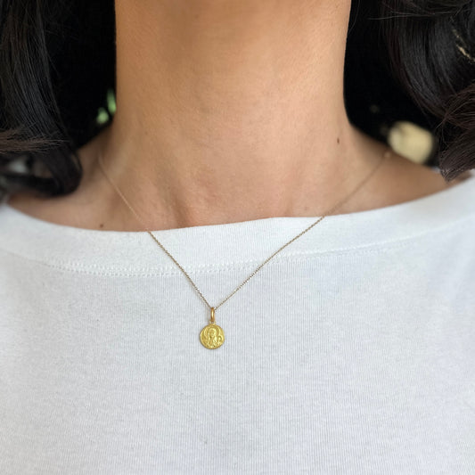 18KT Yellow Gold Our Lady of Czesochowa Medal Pendant Charm 10mm