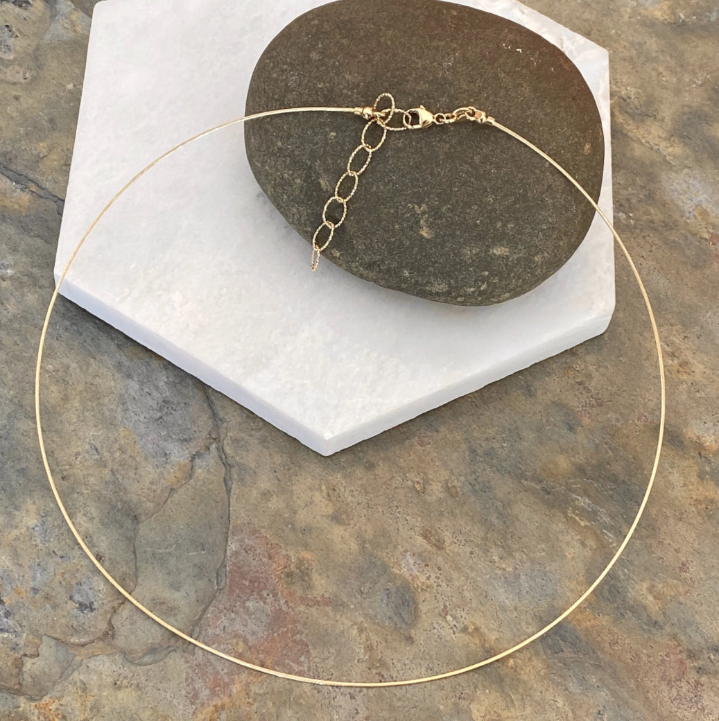 18KT Yellow Gold Neck Wire Necklace