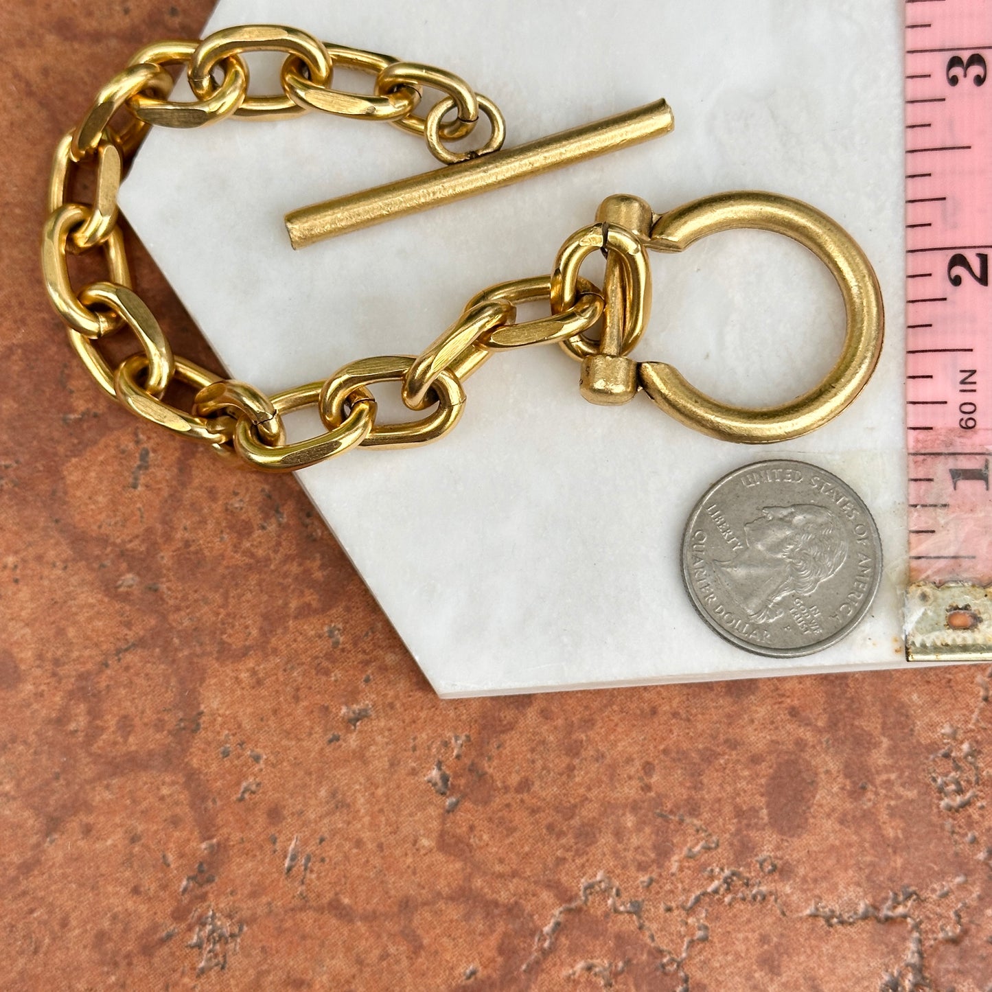 Yellow Gold-Plated Oval Link Shackle Toggle Clasp Bracelet 8''