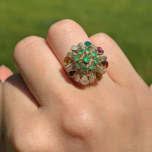 Estate 14KT Yellow Gold Emerald Gemstone Ballerina Ring