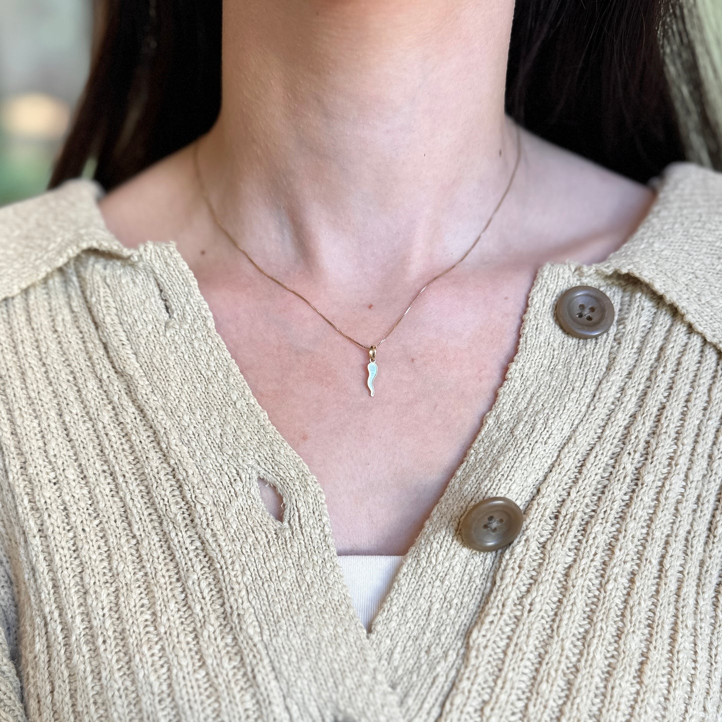 14KT Yellow Gold Mother of Pearl Flat Mini Pendant Charm