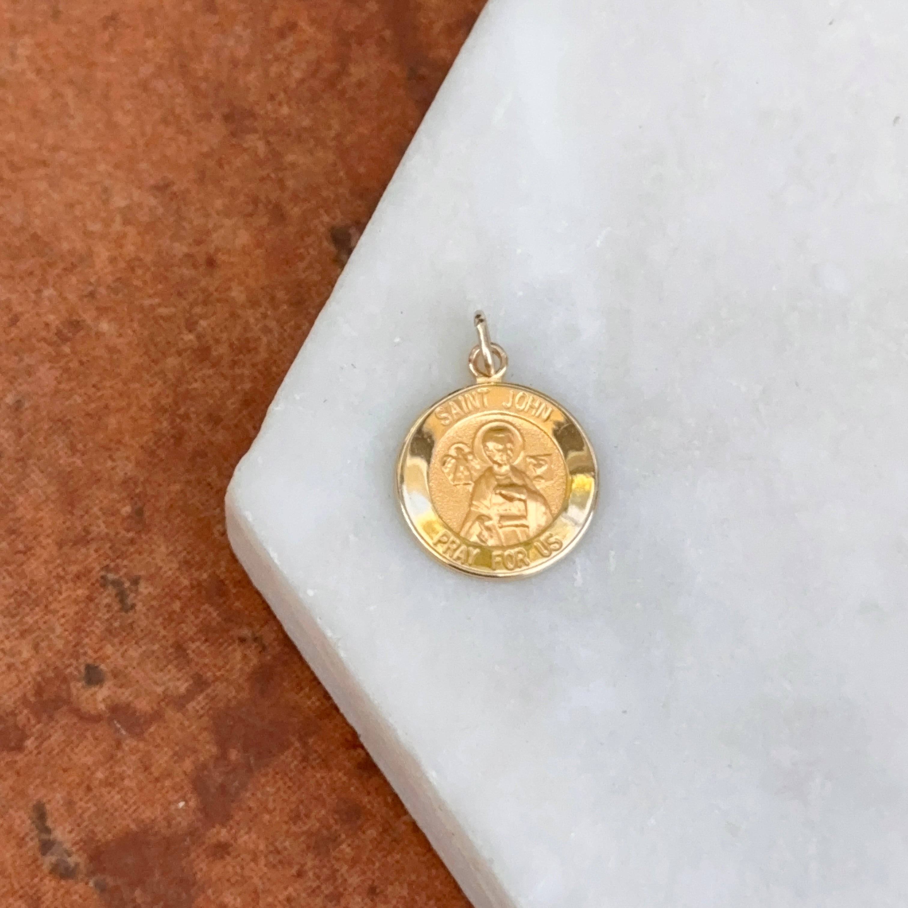 14KT Yellow Gold St John the Baptist Medal Round Pendant Charm 12mm – LSJ