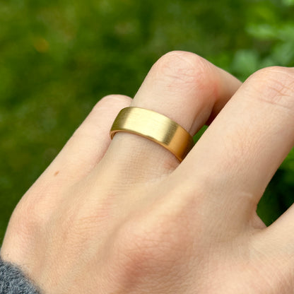 18KT Yellow Gold Satin-Finish 7mm European Wedding Band Ring