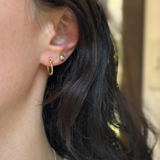 10KT Yellow Gold Small Shackle Link Screw in Half Hoop Earrings 15mm