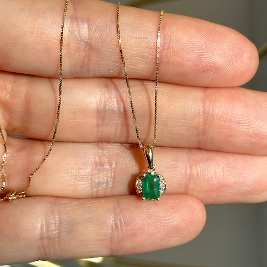Estate 14KT Yellow Gold Emerald-Cut Emerald + Diamond Pendant Necklace