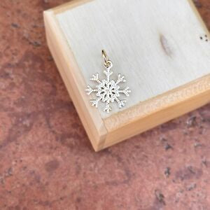 10KT Yellow Gold Detailed Small Snowflake Pendant Charm - LSJ
