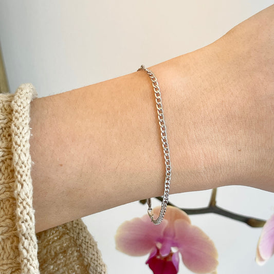 14KT White Gold 2.5mm Curb Chain Bracelet