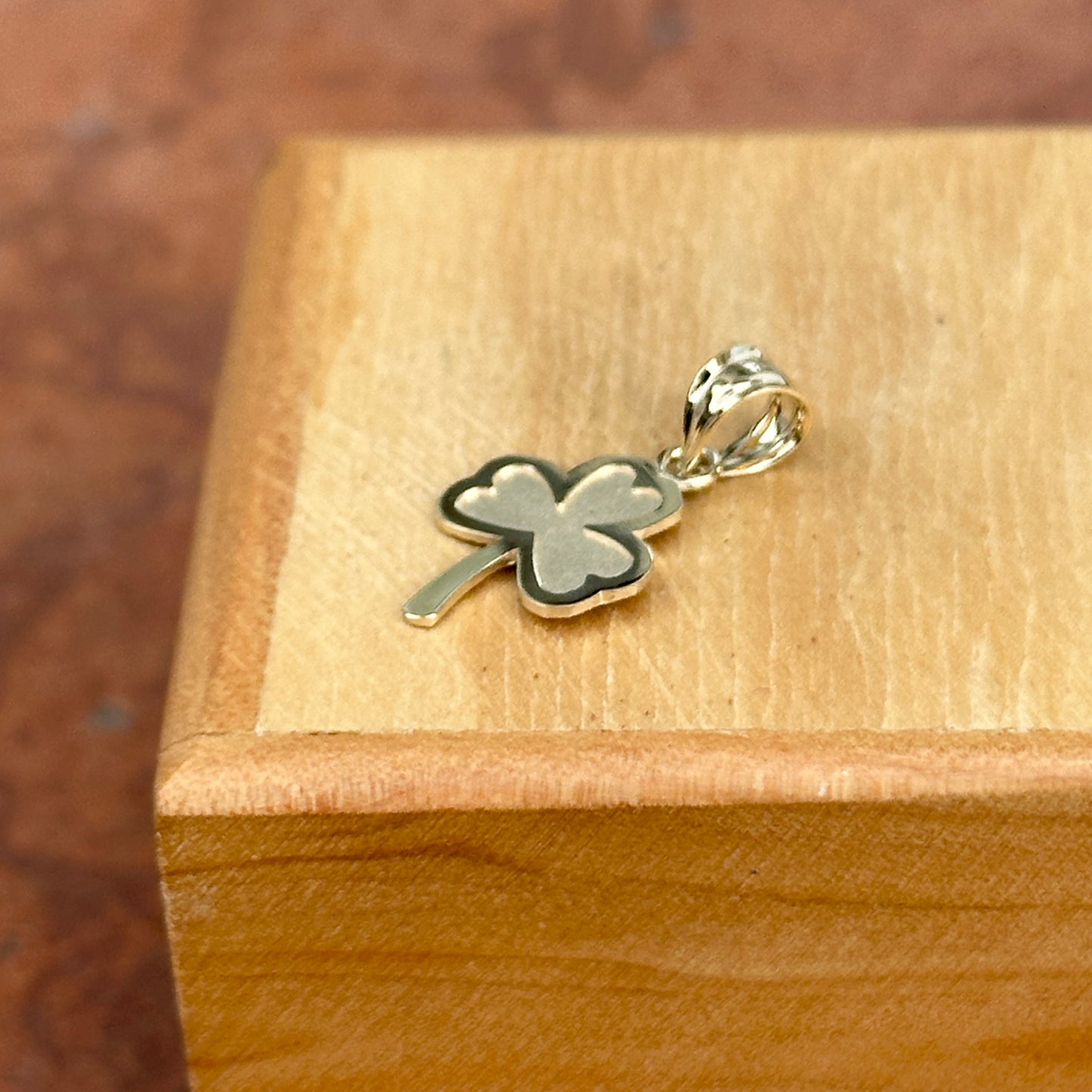 14KT Polished Textured Yellow Gold 3-Leaf Clover Pendant Charm