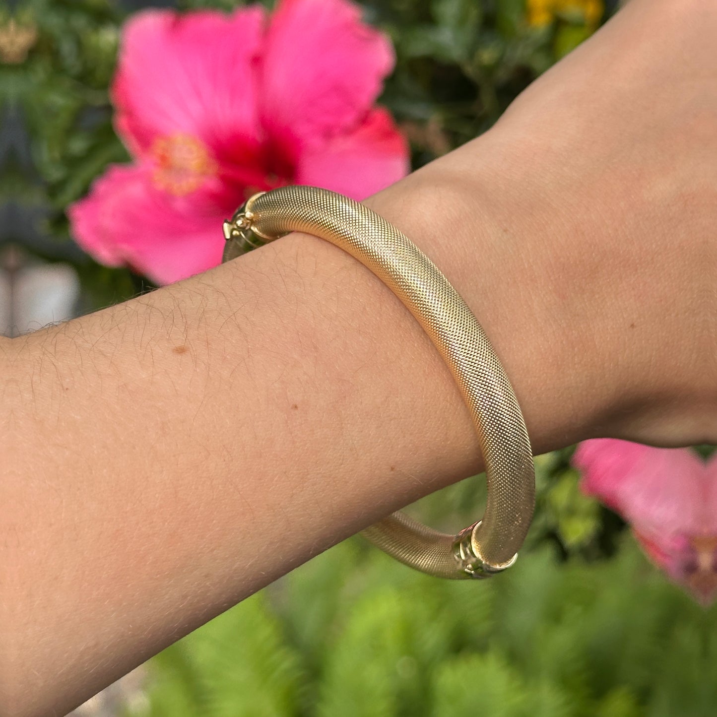 Estate 14KT Yellow Gold Mesh Bangle Bracelet