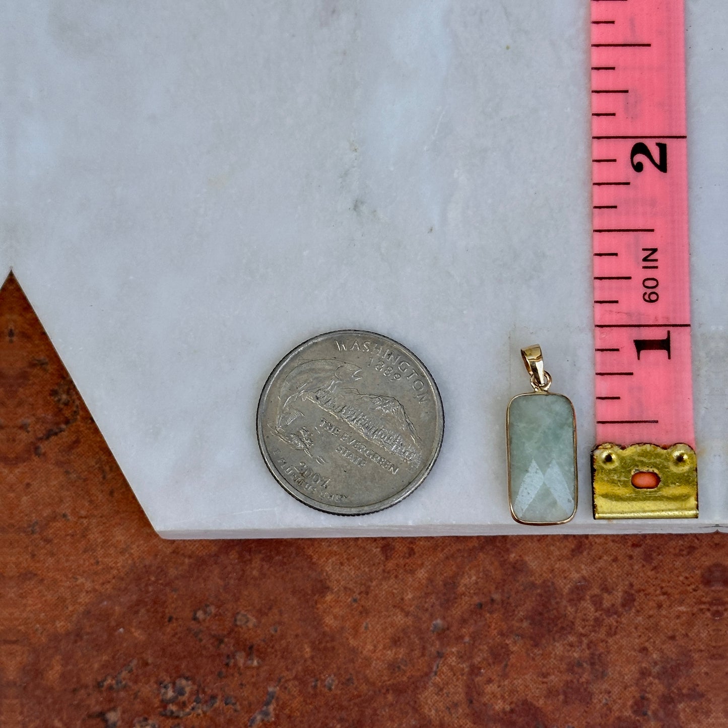 Estate 14KT Yellow Gold Celadon Jade Bezel Rectangle Pendant Charm