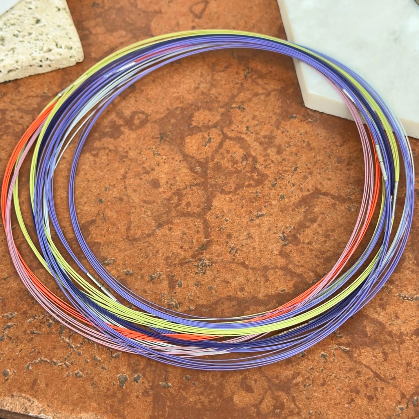 14KT White Gold 7-Strand Lime Green Stainless Steel Wire Collar Necklace