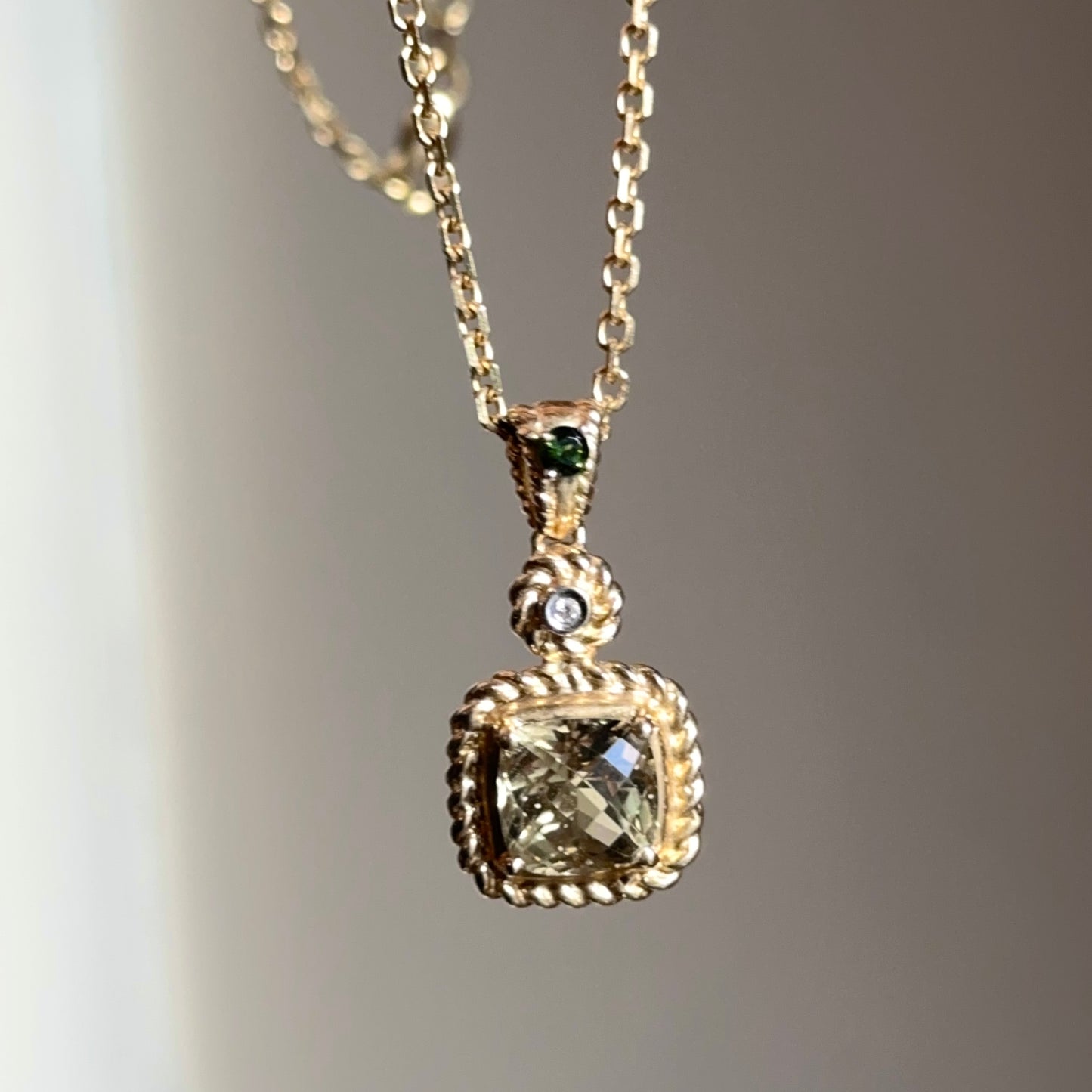 Estate 14KT Yellow Gold Square Citrine, Diamond, + Tourmaline Chain Necklace