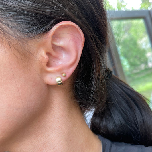 14KT Yellow Gold 3mm Ball Stud Post Earrings