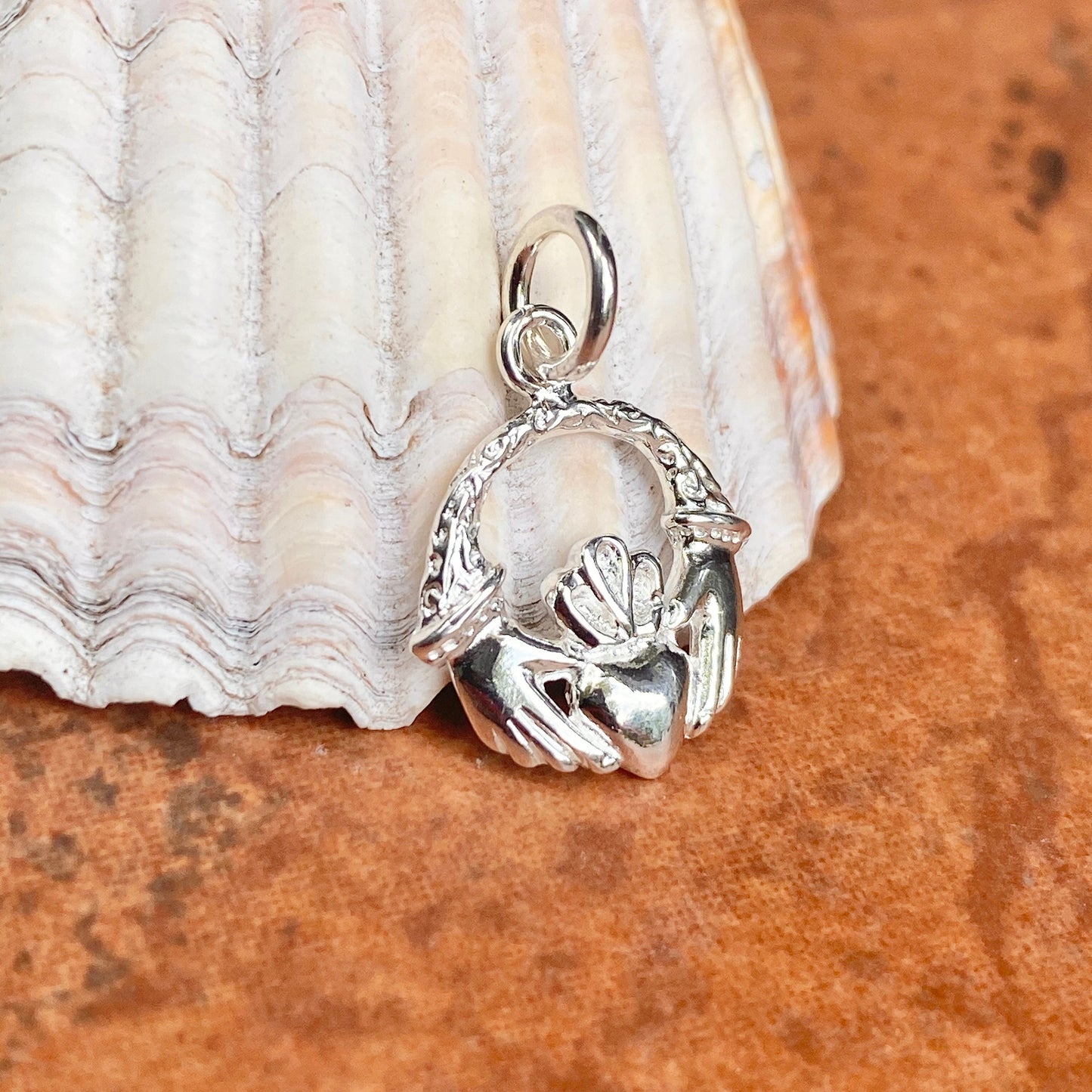 Sterling Silver Polished Celtic Claddagh Pendant Charm