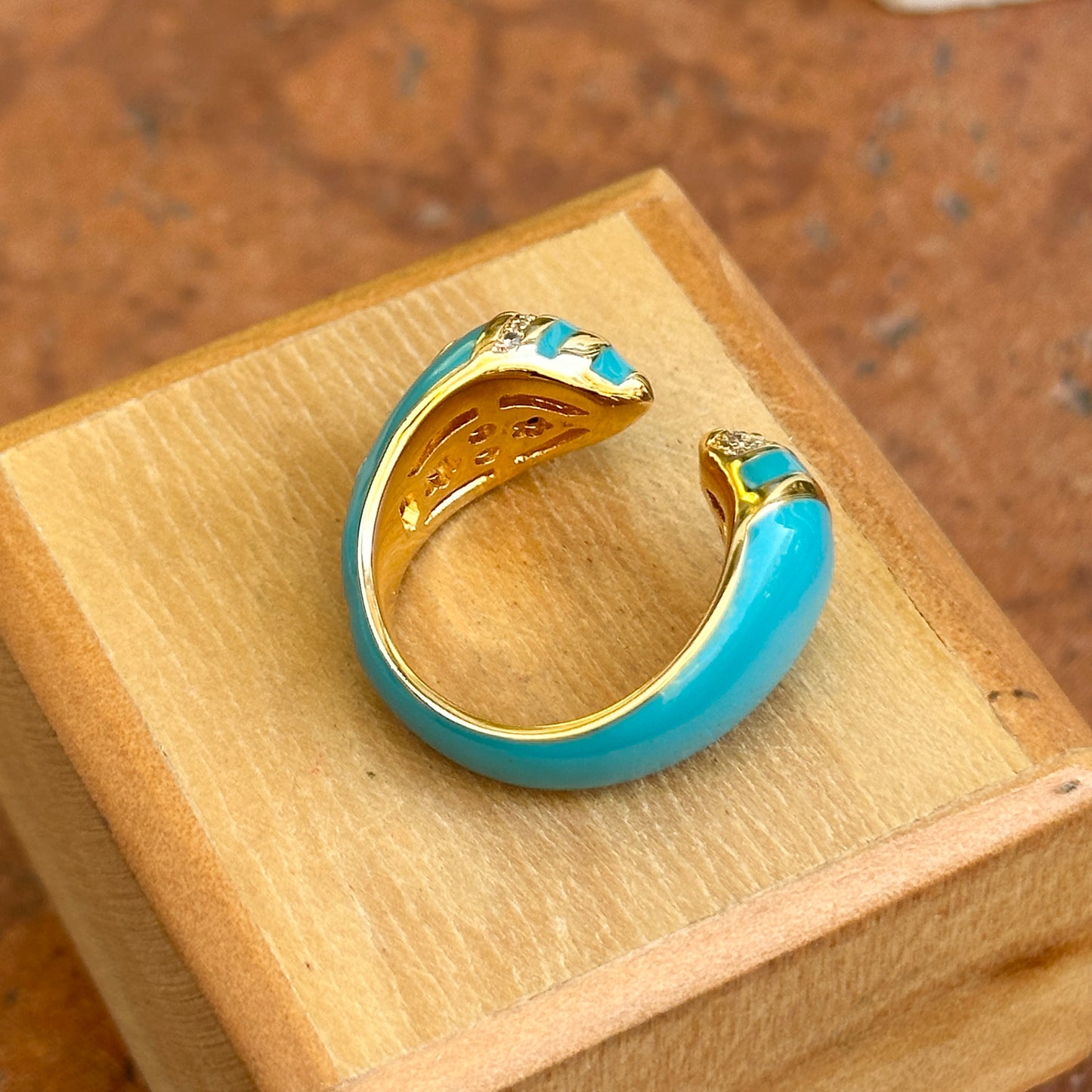 18K Yellow Gold-Plated Brass Round Cubic Zirconia Turquoise Blue Enamel Ring 7