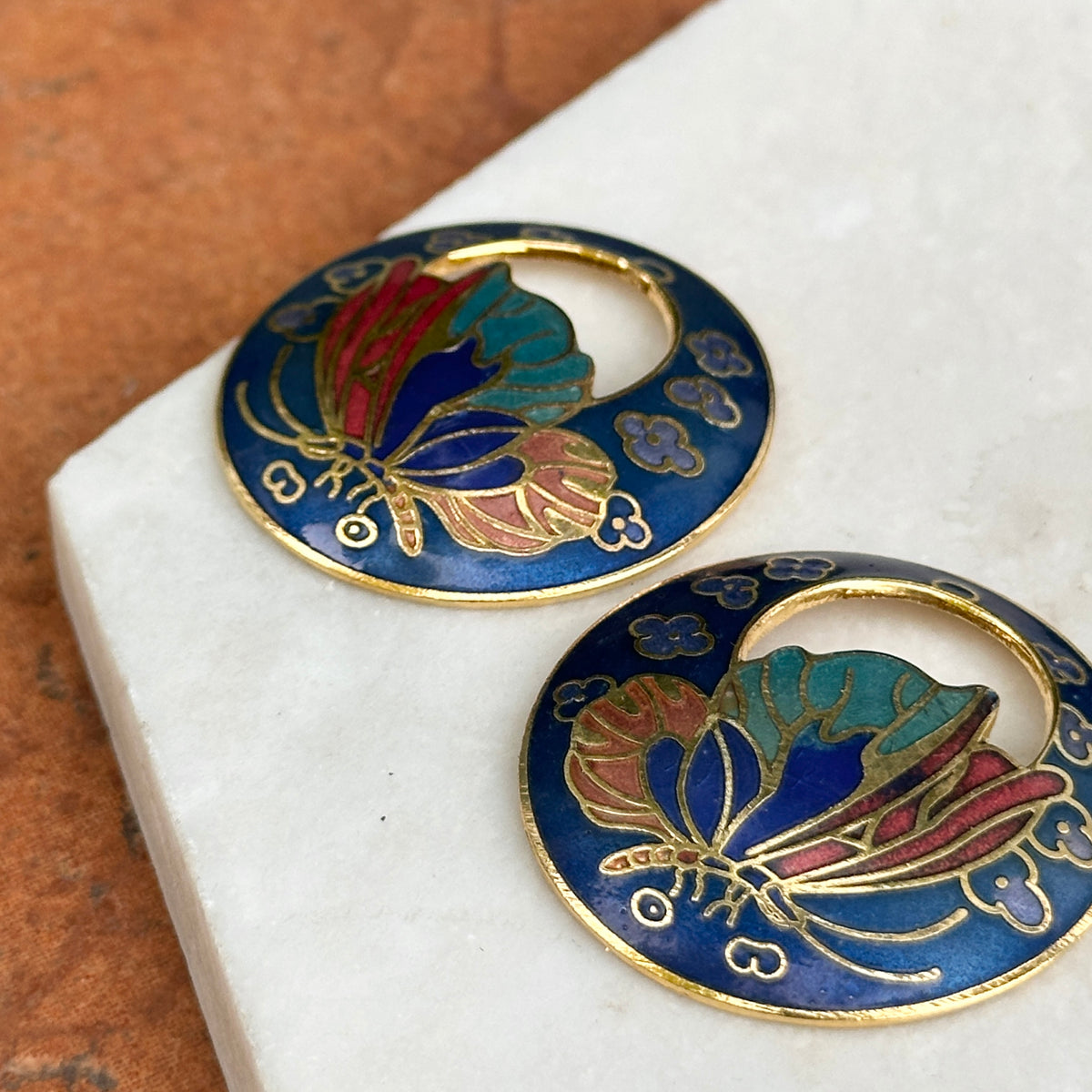 Estate Gold-Tone Dark Blue Enamel Cloisonne Round Earring Charms