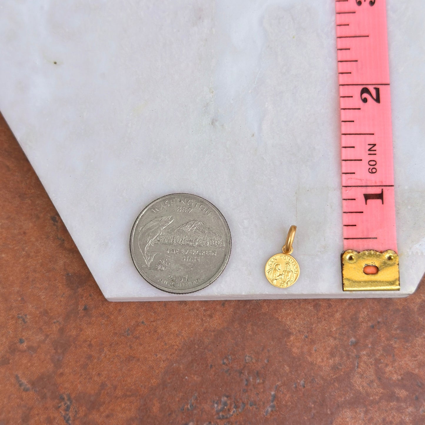 14KT Yellow Gold St Thomas Round Matte Medal Pendant Charm 8mm - LSJ