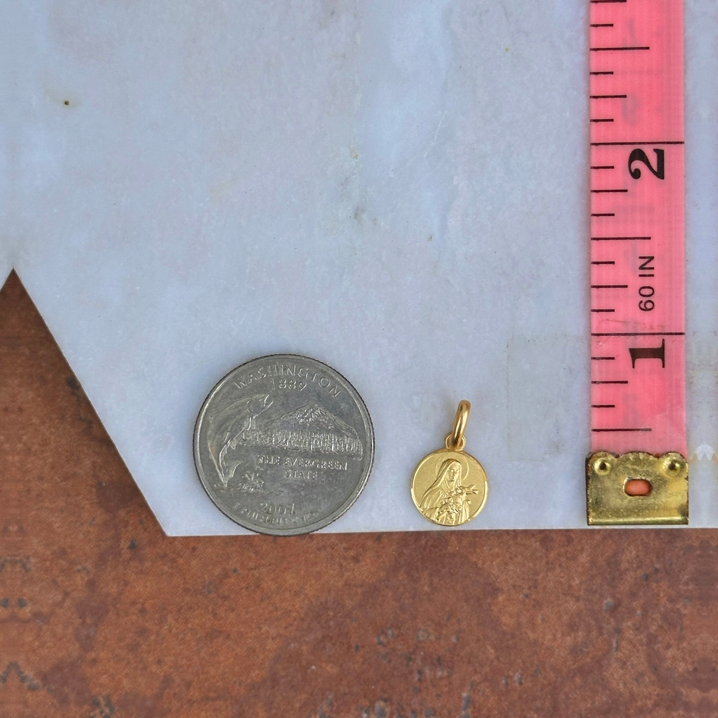 14KT Yellow Gold St Teresa Matte Round Medal Pendant Charm 10mm - LSJ