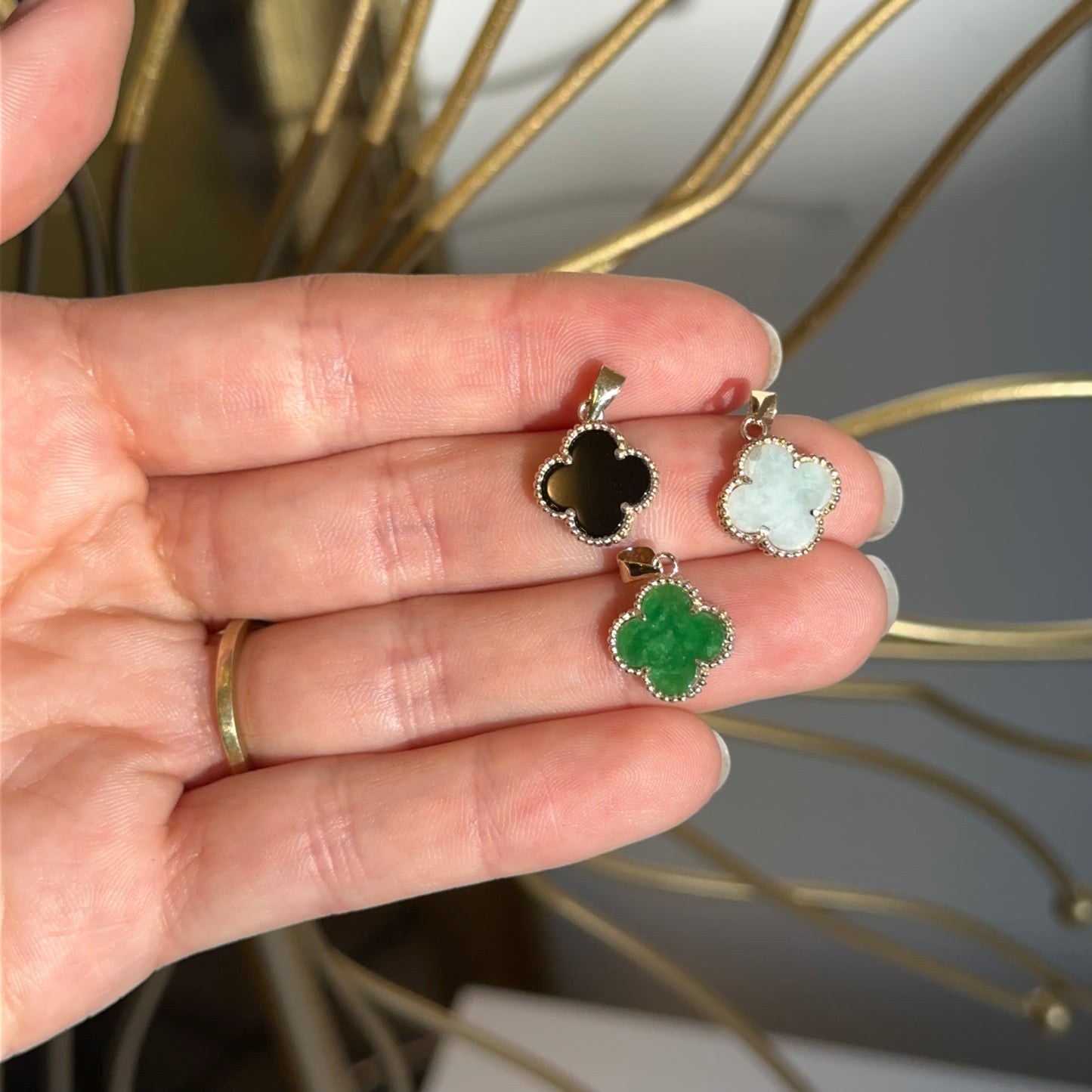 14KT Yellow Gold Black Onyx Clover Beaded Pendant Charm 12mm