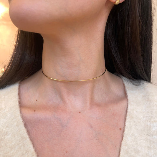 Estate 14KT Yellow Gold 1.5mm Stiff Round Wire Solid Collar Necklace