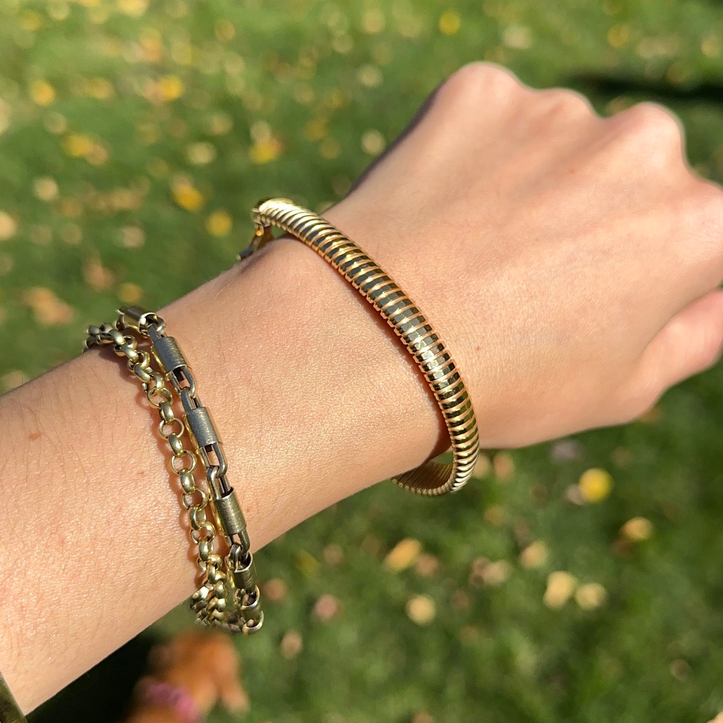 18K Yellow Gold-Plated Over Silver Ribbed Tubogas Bangle Bracelet 7.5"