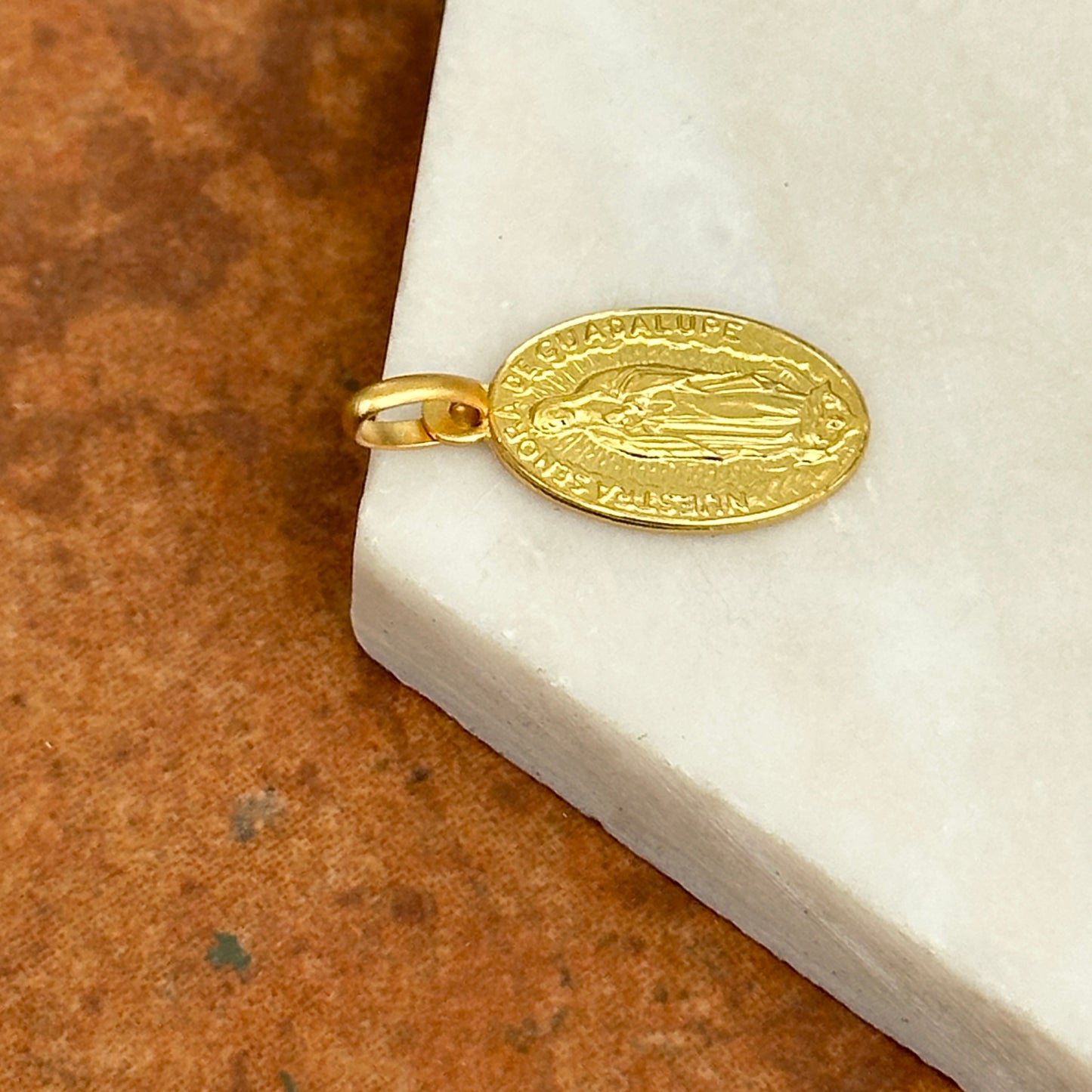 14KT Yellow Gold Solid Our Lady of Guadalupe Oval Medal Pendant 17mm