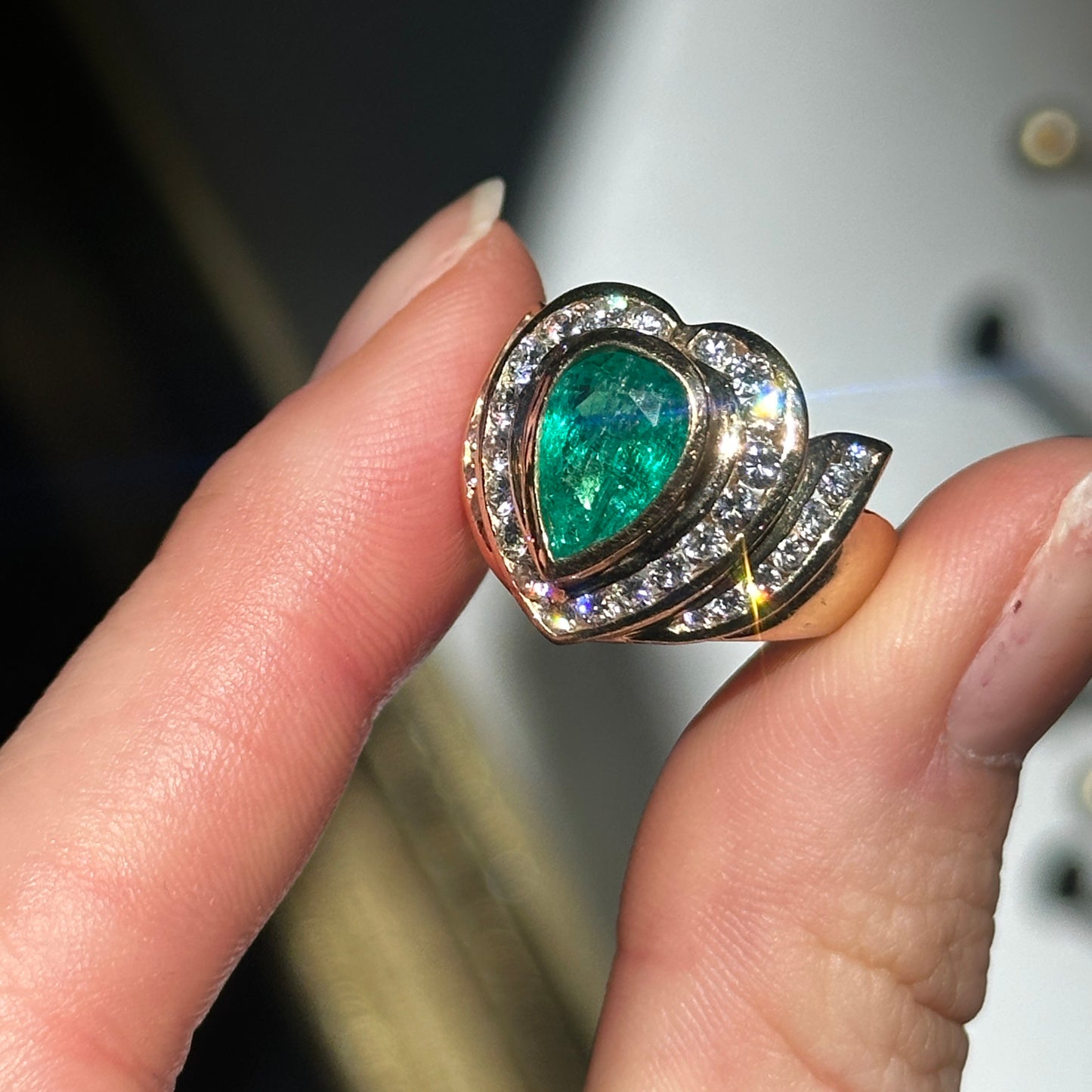 Estate 14KT Yellow Gold Large Pear Colombian Emerald + Bezel Diamond Ring