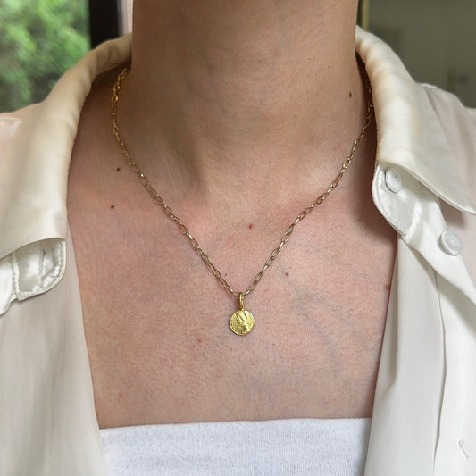 14KT Yellow Gold Matte St Elizabeth Ann Seton Round Medal Pendant Charm 10mm