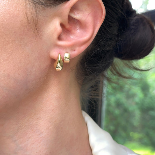 14KT Yellow Gold Tapered + Chunky Puffed Teardrop Post Earrings 15.5mm