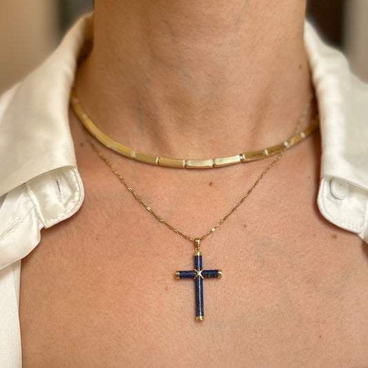 Estate 14KT Yellow Gold Detailed Blue Lapis Cross Pendant