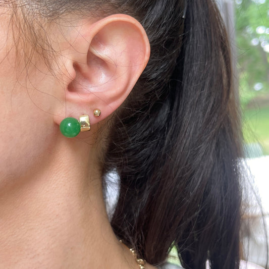 Estate 14KT Yellow Gold Spinach Jade Ball Post Earrings 10mm