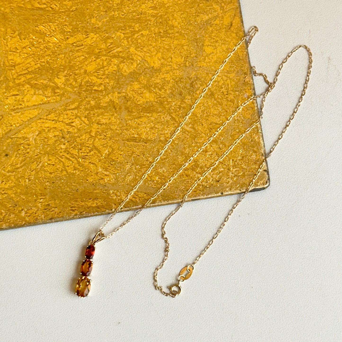 14KT Yellow Gold Graduated Citrine Pendant Chain Necklace