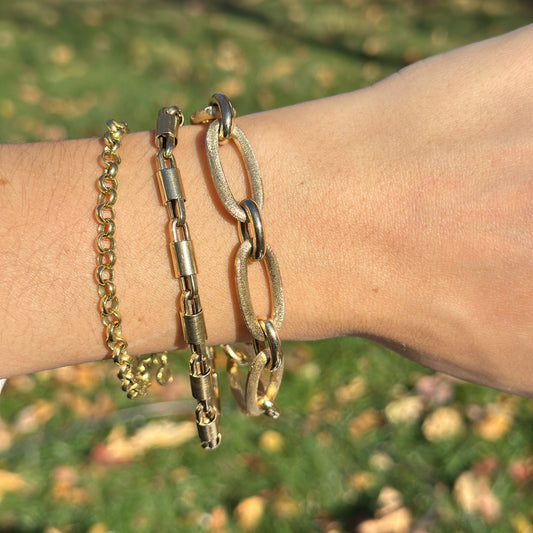 Estate 14KT Yellow Gold Matte Oval + Shiny Large Links Chain Bracelet