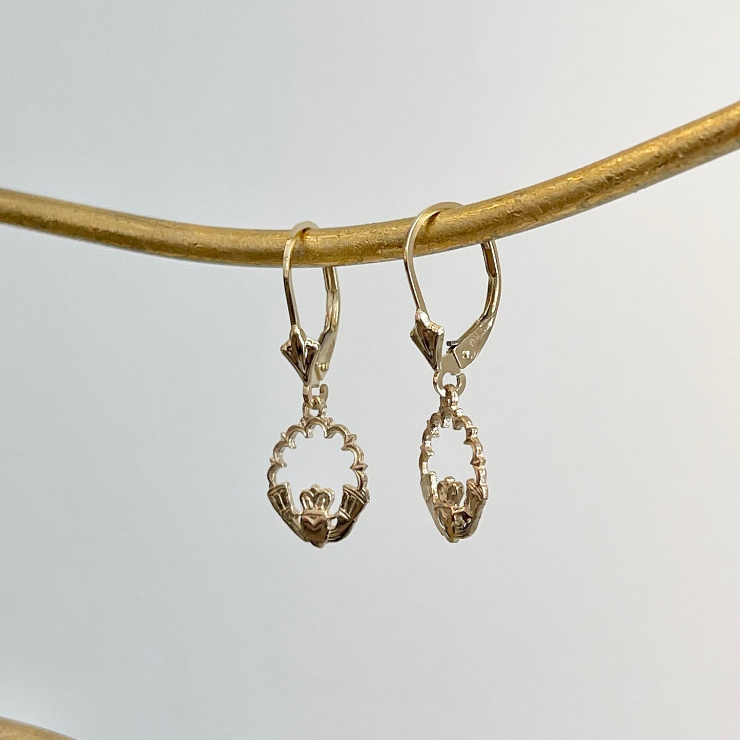 14KT Yellow Gold Celtic Claddagh Heart Dangle Earrings