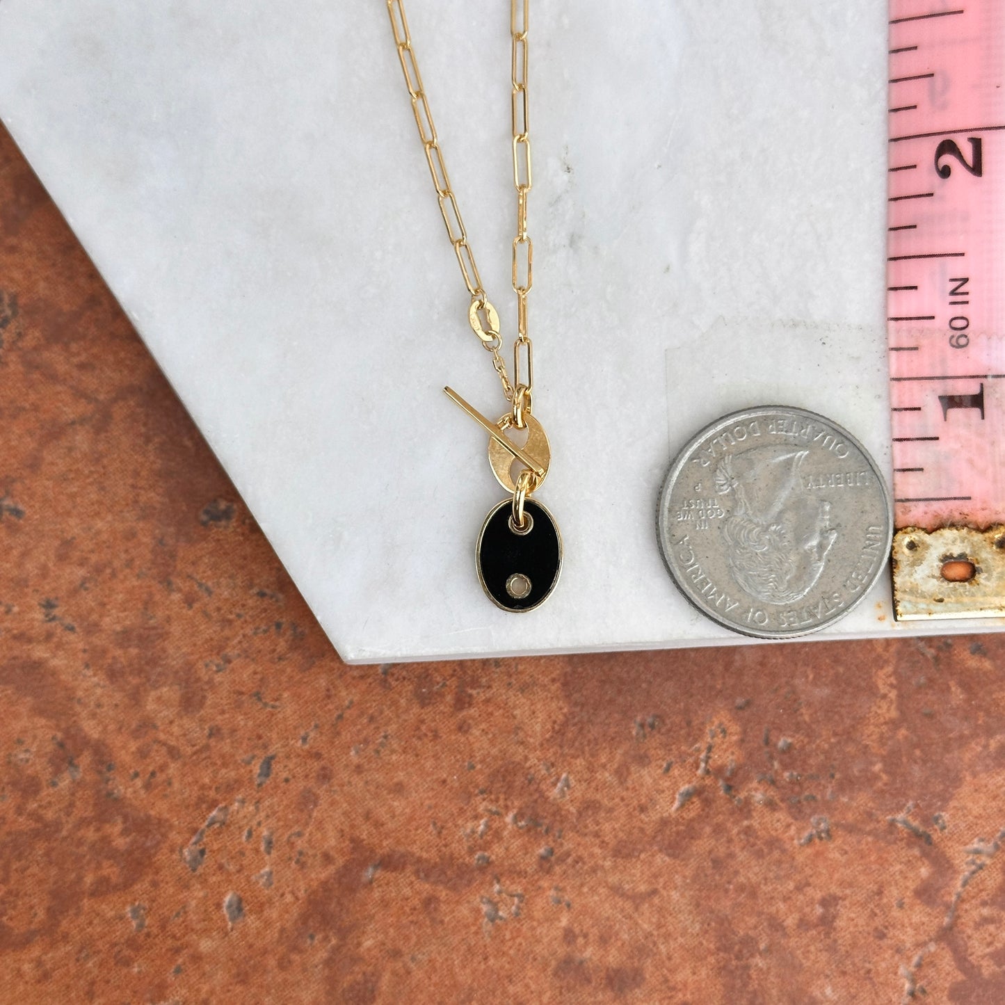 14KT Yellow Gold Mariner Onyx Toggle Paperclip Necklace