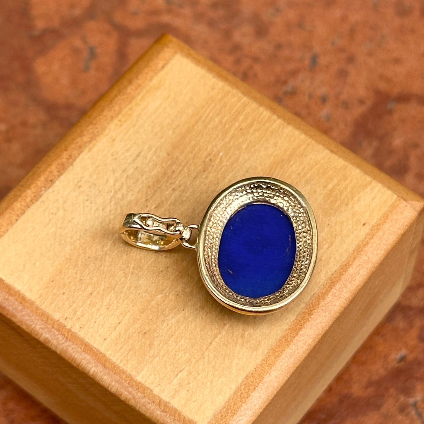 Estate 14KT Yellow Gold Oval Blue Lapis Pendant Enhancer